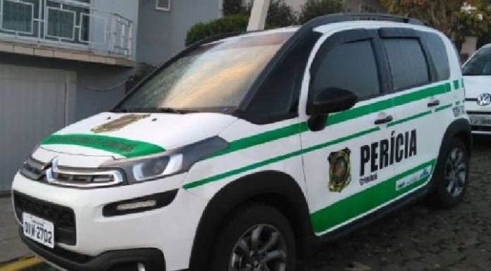 Corpo de homem é encontrado no costão da praia de São Roque, em Penha