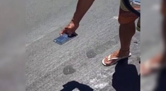 VIDEO Asfalto “derrete” em meio ao calor em cidade no Sul de SC