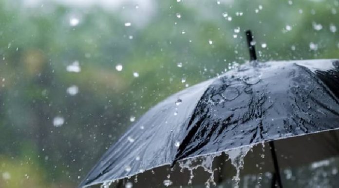 Tempestades e queda de temperatura marcam fim da onda de calor em SC; veja previsão