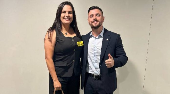 Vereadora Manu troca experiências com deputado autor do projeto “Cadeia para Maus Tratos” durante agenda em Brasília