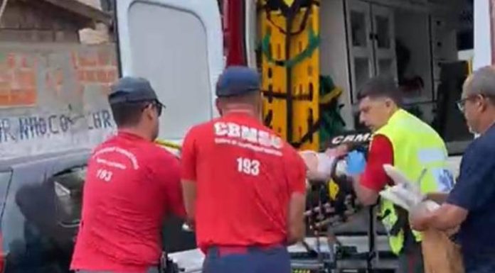 MAIS UMA VÍTIMA Menino sofre choque elétrico por fio cortado por pipa com cerol