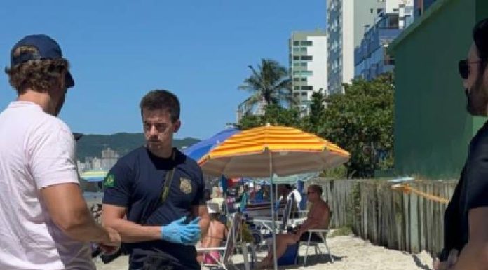 Avô e neto que ficaram feridos após barra de ferro se soltar de caminhão em Itapema são turistas do Rio Grande do Sul