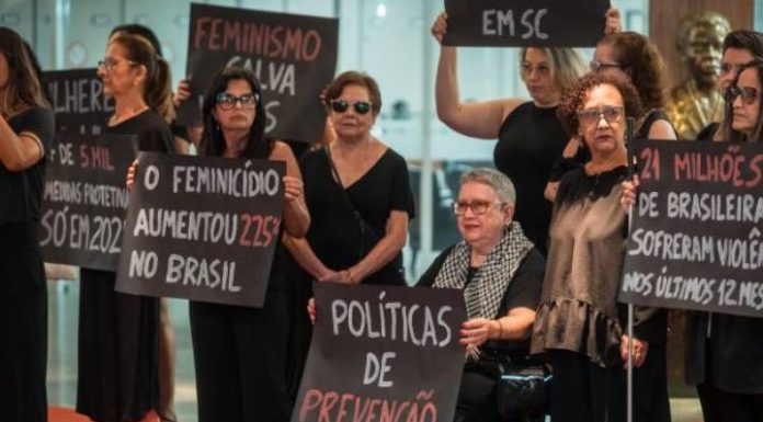 Mulheres de Penha farão caminhada em memória às 51 vítimas mortas em SC