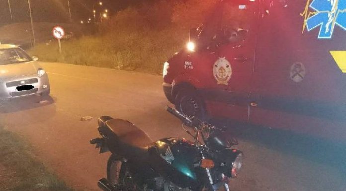 Duas pessoas ficam feridas em acidente no bairro Santa Lídia em Penha