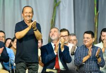 Governador Jorginho Mello prestigia a 31ª Festa dos Pescadores em Penha