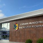 Jovens assumem o poder em Piçarras: Câmara Mirim empossa nova legislatura