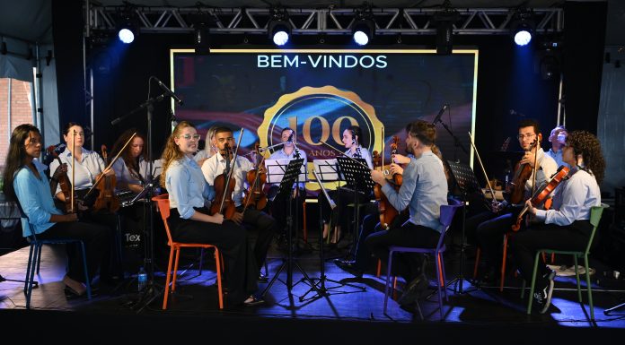 Renaux View celebra 100 anos com grande festa em Brusque