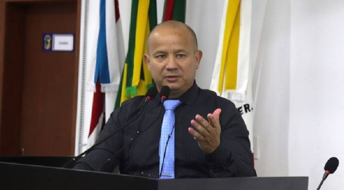 Presidente da Câmara de Penha, Luciano de Jesus é campeão em gastos com diárias