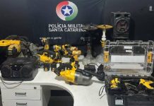 PM de Piçarras recupera equipamentos furtados avaliados em R$ 40 mil e prende suspeito