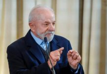 Visita de Lula a Itajaí mobiliza Exército e ensaio aéreo sobre Porto