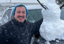 Primeiros bonecos de neve de 2025 são feitos em SC: ‘Voltando a ser criança’