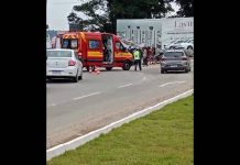 VIDEO Casal de moto fica ferido em acidente na Transbeto