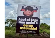 Prefeitura usa bom humor contra o descarte irregular de lixo: Só joga quem é corno!