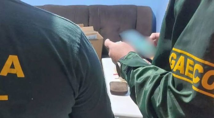 Operação mira suposto favorecimento a candidato em SC
