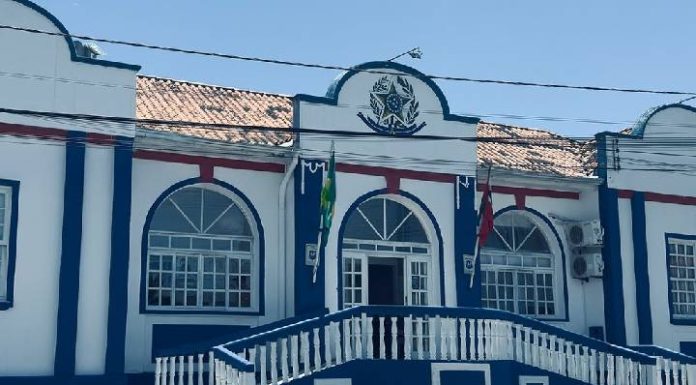 Prefeitura de Penha antecipa primeira parcela do 13º salário nesta sexta-feira