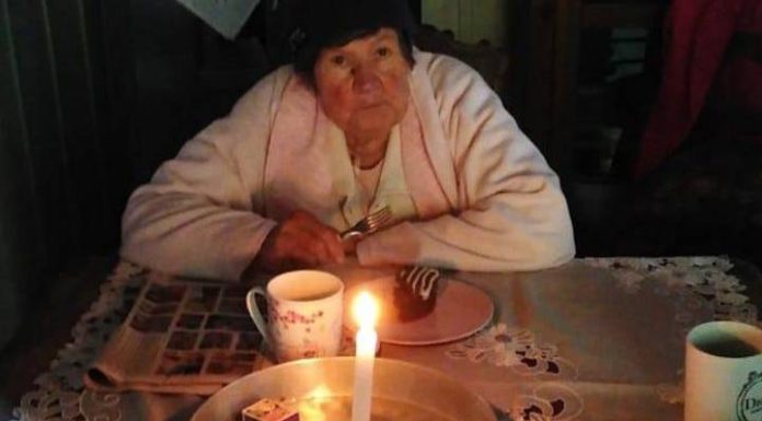 ‘Desumano’: idosa morre após 20 dias sem energia em SC