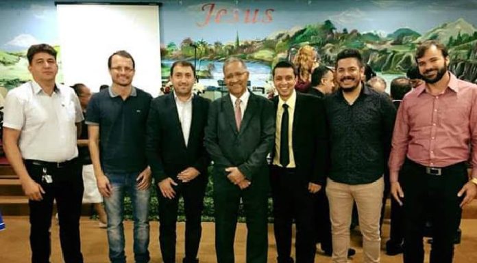 COLUNA DO MARQUINHOS: Quem será o próximo prefeito de Penha?