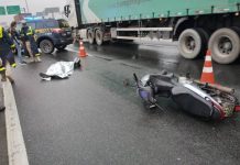 Motociclista morre após perder o controle da moto e cair na BR-101, em Penha