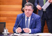 Ivan Naatz recebe Título de Cidadão Honorário de Penha