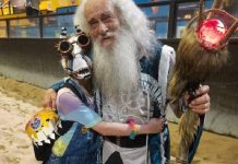 Ator Mário Ramos, o ‘Mago Merlin’ do Beto Carrero, morre aos 74 anos