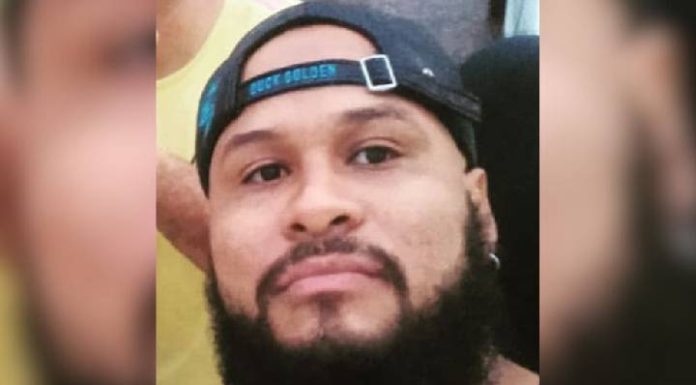 Homem morre espancado por grupo ao defender amiga em bar em BC