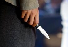 ABSURDO! Aluno entra armado com faca em escola de Piçarras e ameaça colegas