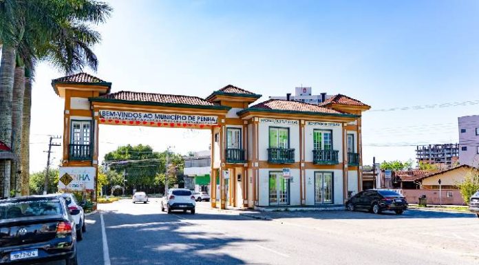 Centro de Atendimento ao Turista será reaberto no Portal Turístico