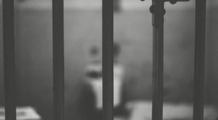 Homem é condenado a 47 anos de prisão por abusar da enteada por cerca de 10 anos em SC