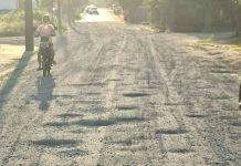 VIDEO Moradora reclama de abandono das ruas Luiz Lopes Gonzaga e Hans Possanki