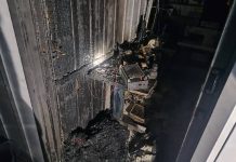 Casa de madeira é destruída por incêndio no Bairro Quinta dos Açorianos em Barra Velha