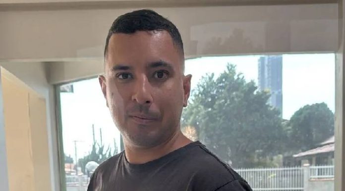 Motoboy, conhecido como “Bokinha”, morre ao bater na traseira de caminhão parado no centro de Penha