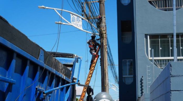 Piçarras remove mais de 600 kg de cabos irregulares durante mutirão na terça-feira (14)