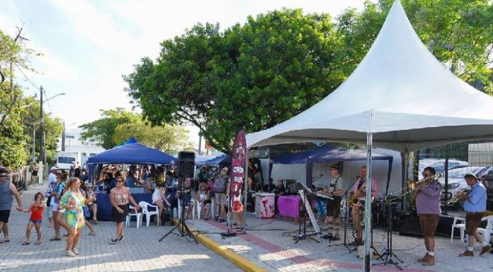 22ª edição da Feira Mar & Arte acontece neste domingo (19) em Piçarras