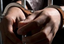 Polícia se manifesta após sexo de policial com cinco presos