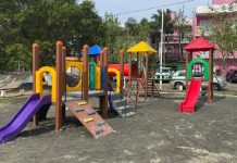 Prefeitura de Penha entrega três novos parques infantis em espaços públicos