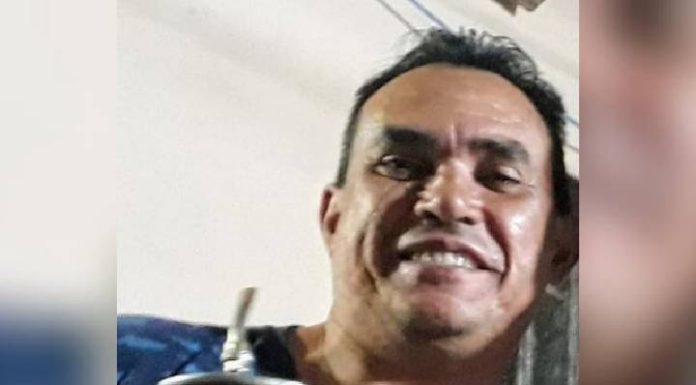 Filho mata o pai com facadas na cabeça em SC