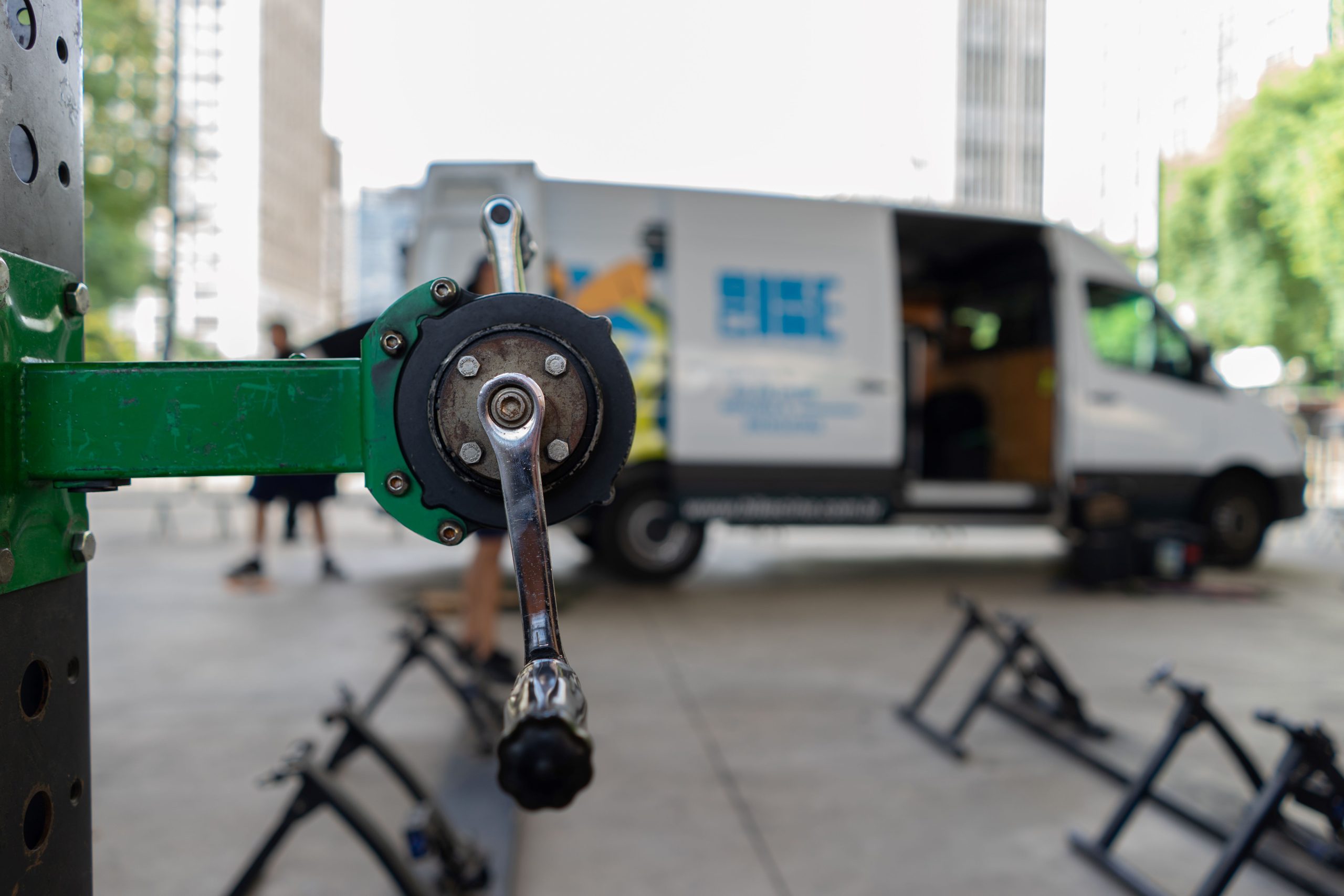 BikeCine pedal de mao por por Mauricio Noro 21 03 24 06578 scaled