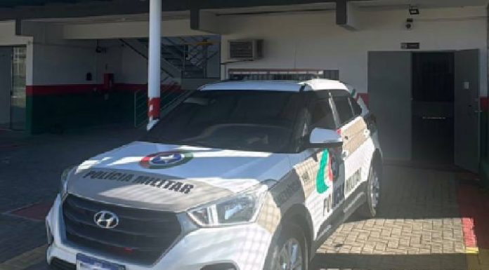 PM cumpre mandados de prisão em Piçarras, Penha, Navegantes e Barra Velha