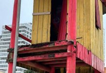 VIDEO Em Piçarras, postos guarda-vidas estão abandonados e a orla esquecida pela gestão atual