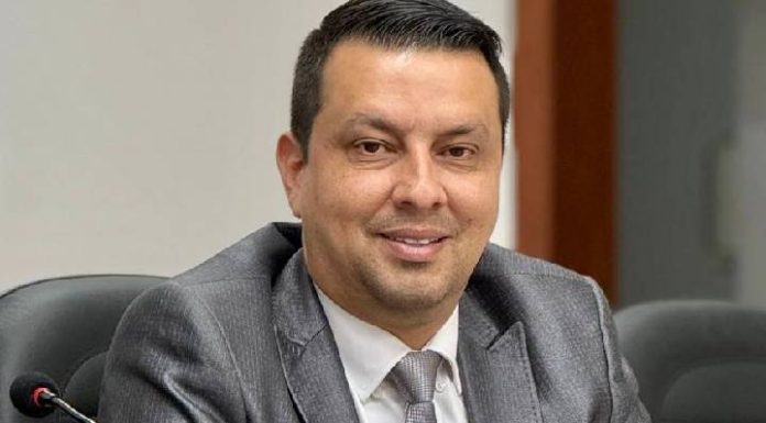 2025: Vereador Adriano Tibeco traz cerca de R$ 1 milhão em emendas para o município