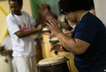 Balneário Piçarras recebe oficinas de percussão com foco nas raízes do samba