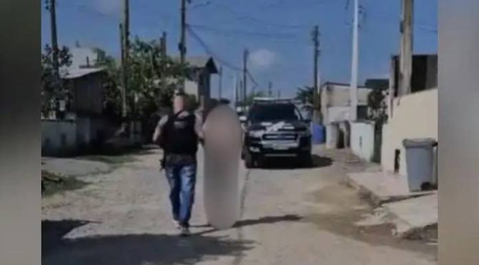 Suspeito de abusar de dois meninos de 10 anos é preso em Navegantes