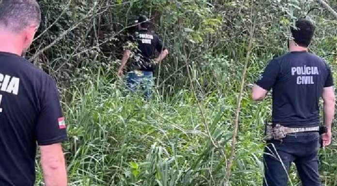 Corpo de jovem desaparecido é encontrado amarrado e em decomposição em área de mata em SC