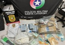 Cinco pessoas são presas por tráfico de drogas no Sul de SC