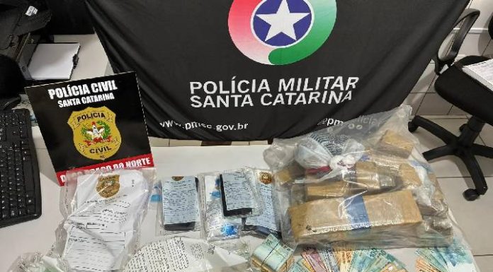 Cinco pessoas são presas por tráfico de drogas no Sul de SC