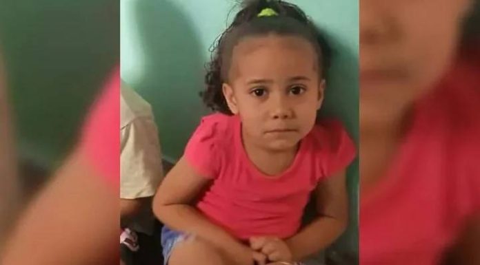 Menina de 3 anos é morta e concretada no piso da casa do pai