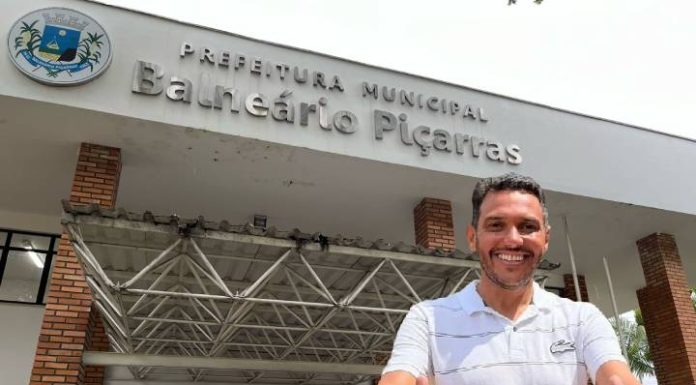 MÁ GESTÃO Tribunal de Contas determina ajustes na gestão de pessoal da prefeitura de Piçarras