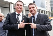 Bolsonaro diz que Flávio será seu candidato à Presidência da República