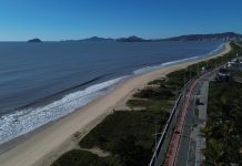 Balneário Piçarras hasteia Bandeira Azul na próxima sexta-feira (12)