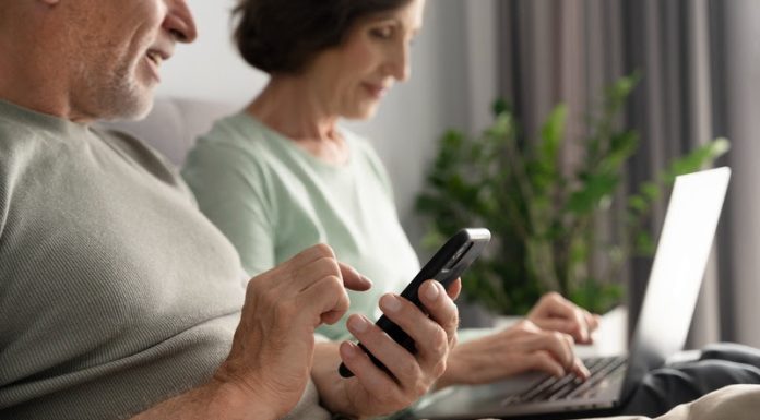 Golpe da falsa compra cresce nas redes sociais e especialistas alertam para atenção redobrada no Natal